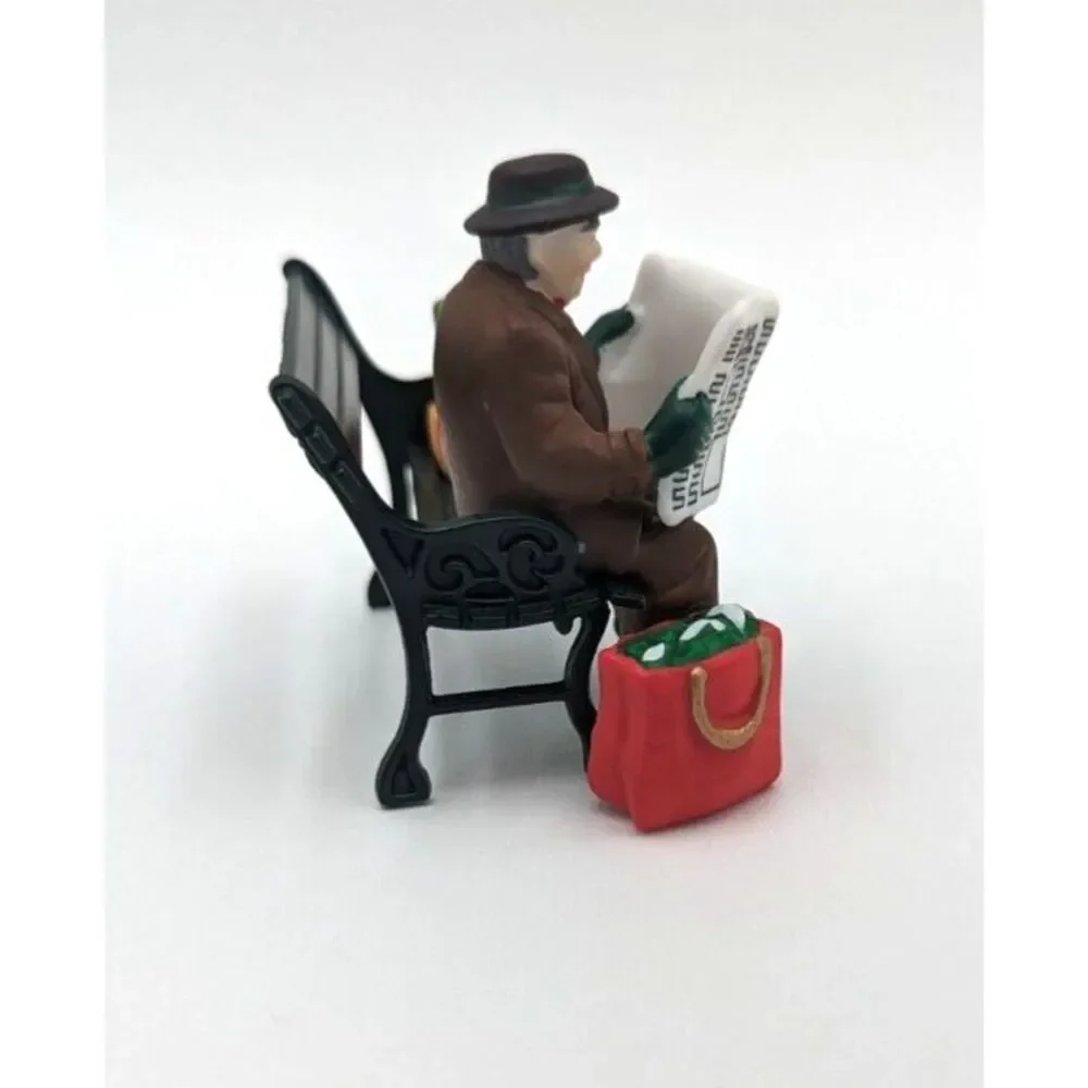 Dept 56 Rest Ye Merry Gentleman Man on Park Bench reading TIMES‎ Paper #5540-9